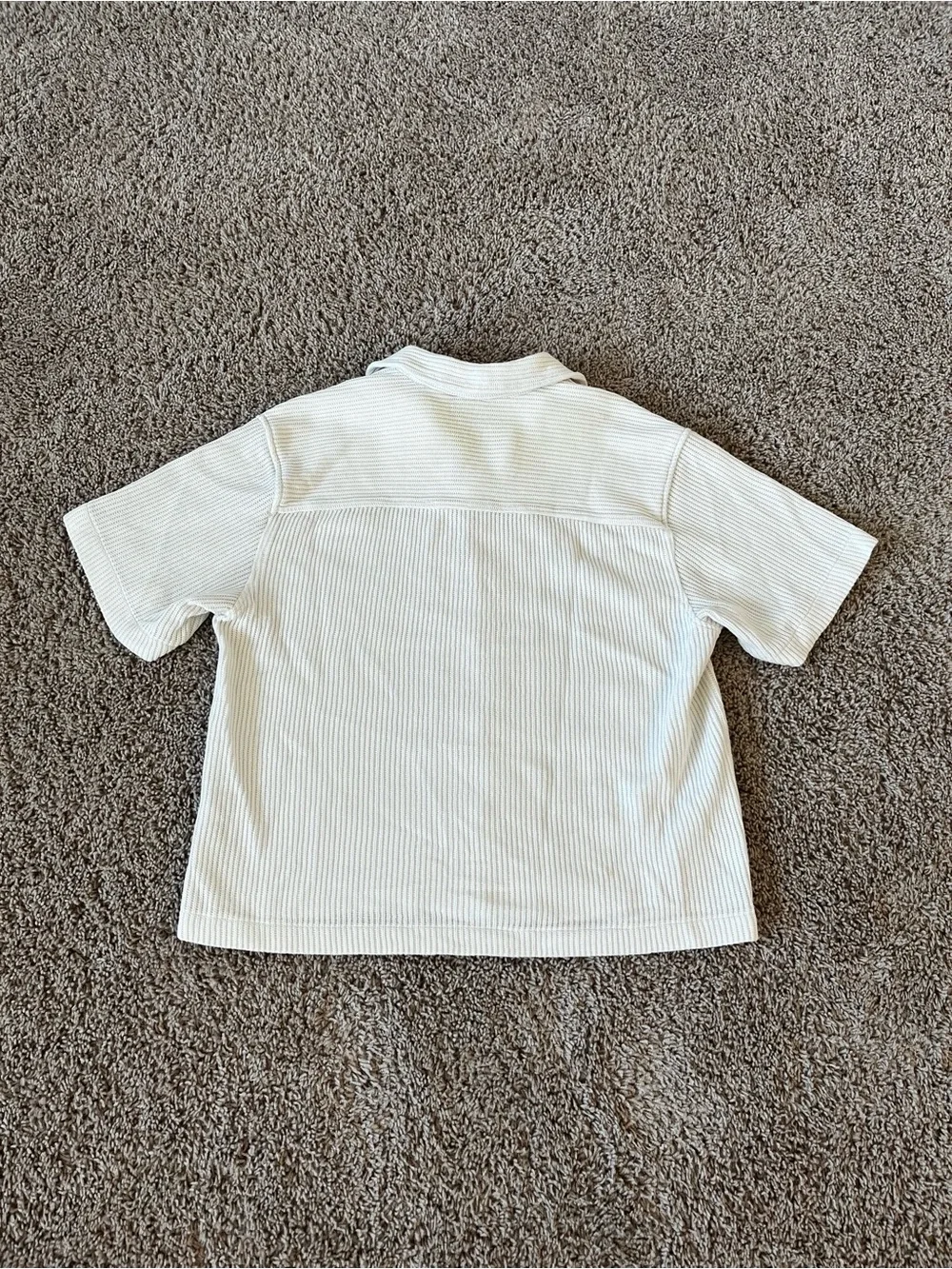 H&M Cream Textured Short-Sleeve Button-Down Shirt
